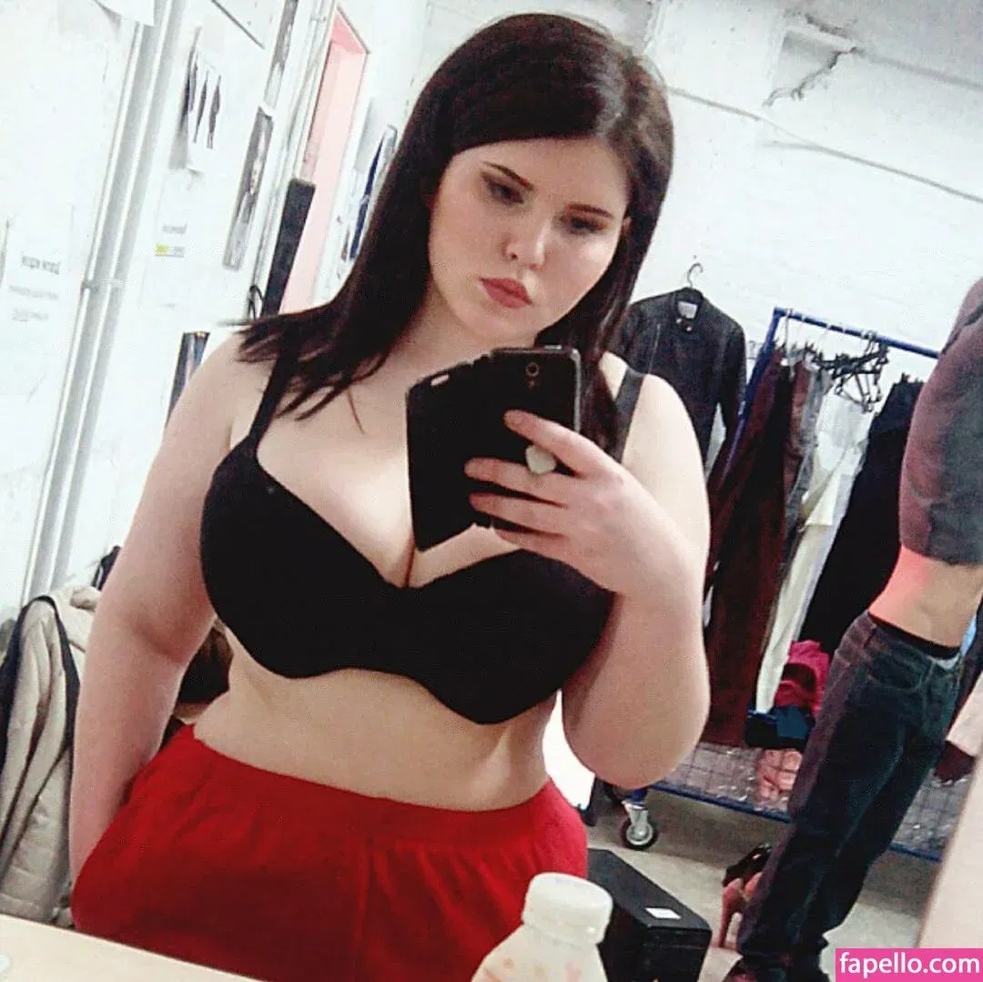 Anna Bernadi Onlyfans Photo Gallery 