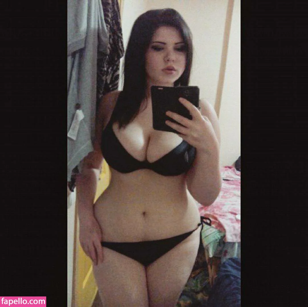 Anna Bernadi Onlyfans Photo Gallery 