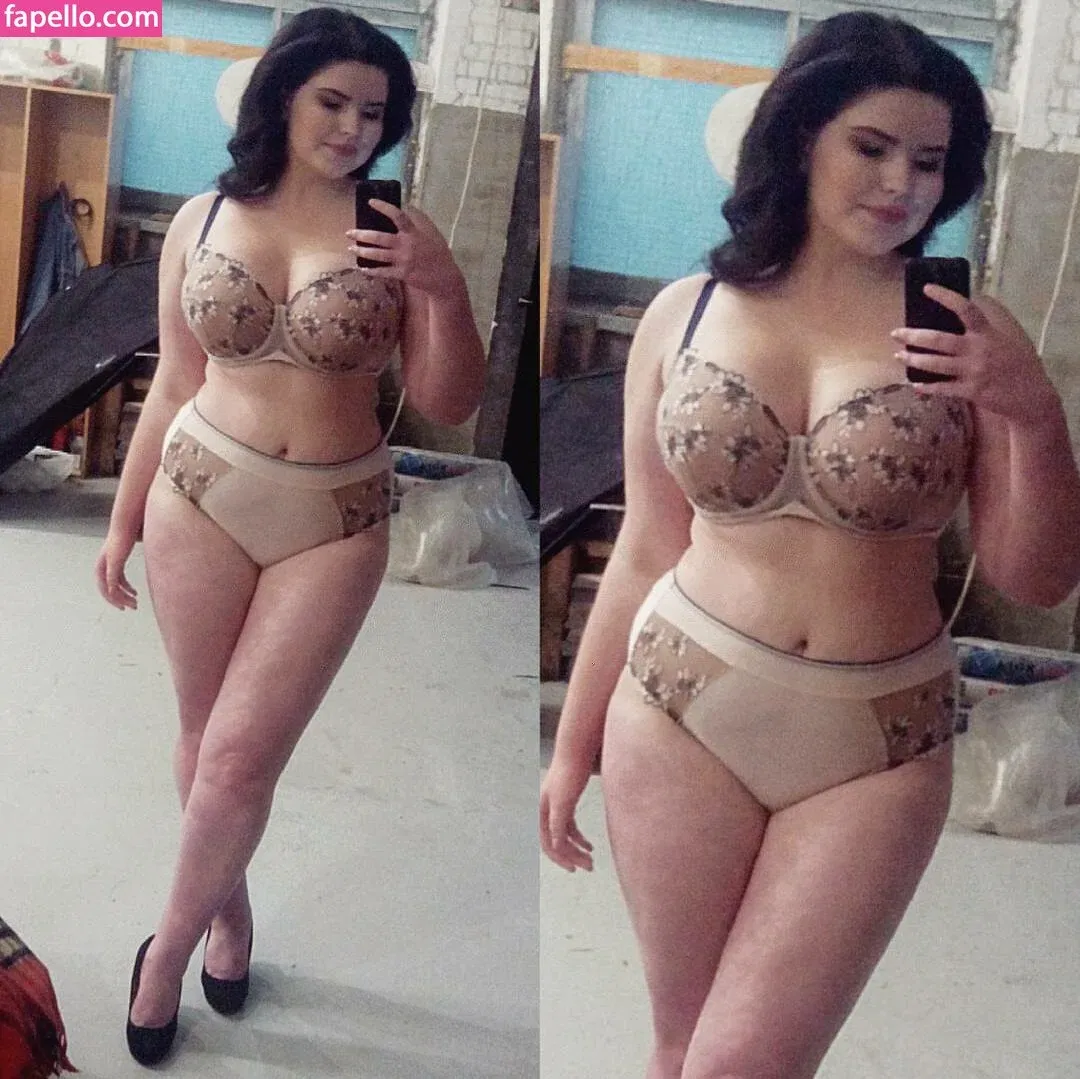 Anna Bernadi Onlyfans Photo Gallery 