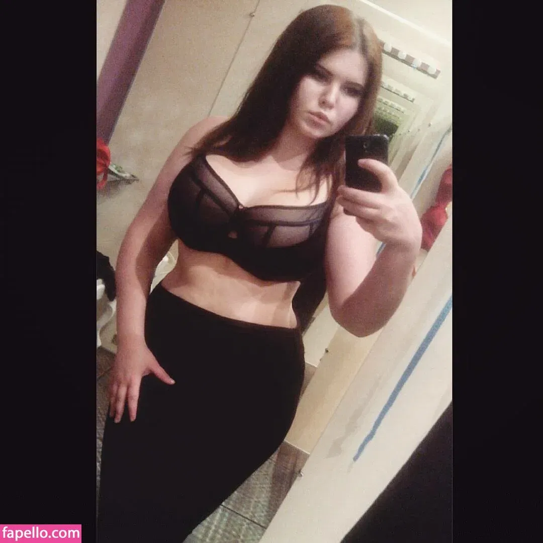 Anna Bernadi Onlyfans Photo Gallery 