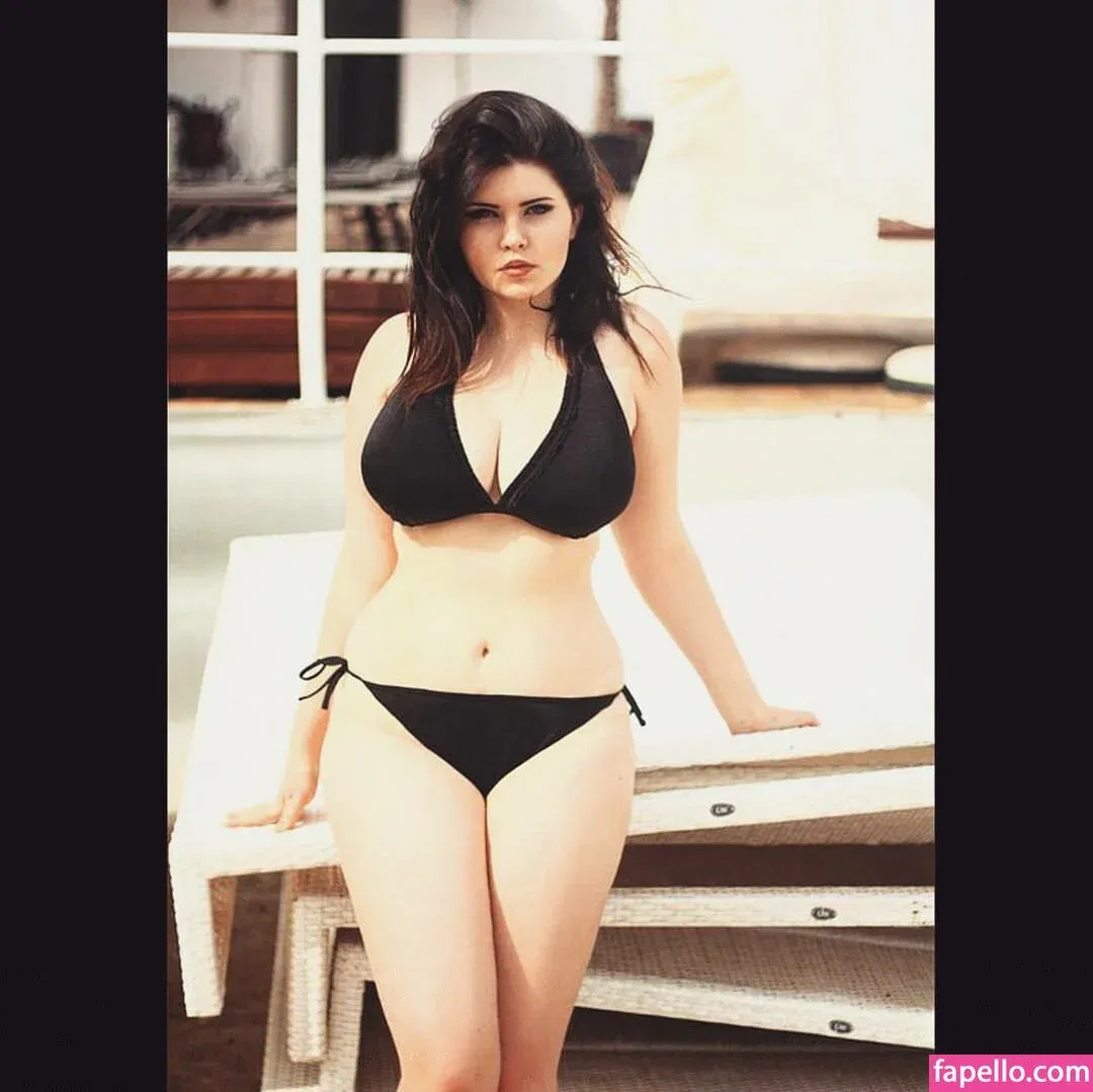 Anna Bernadi Onlyfans Photo Gallery 