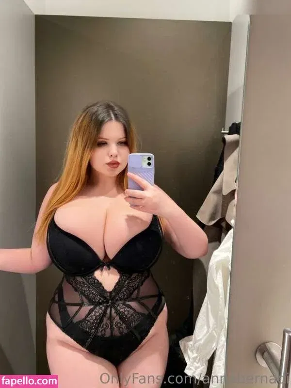 Anna Bernadi Onlyfans Photo Gallery 
