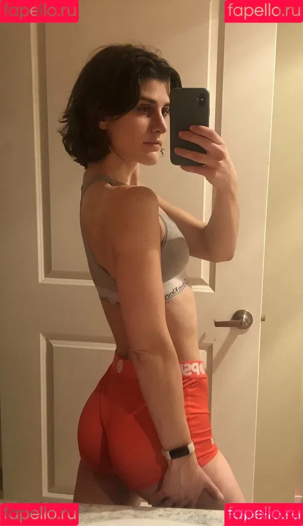 emmayearose Onlyfans Photo Gallery 
