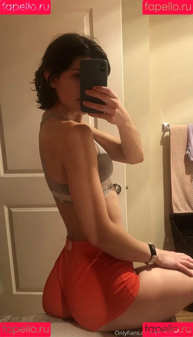 emmayearose Onlyfans Photo Gallery 