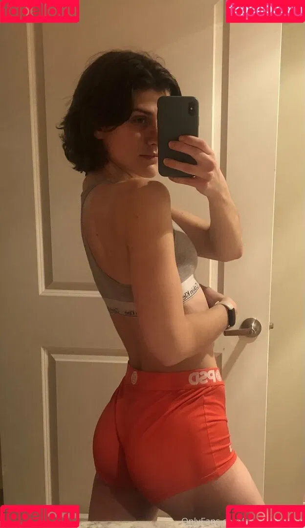emmayearose Onlyfans Photo Gallery 