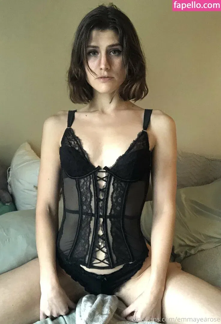 emmayearose Onlyfans Photo Gallery 