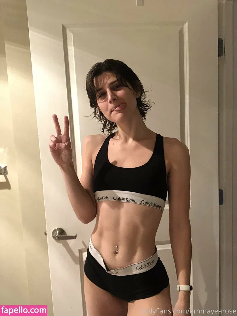 emmayearose Onlyfans Photo Gallery 