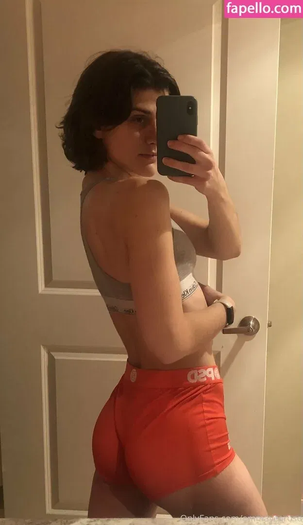 emmayearose Onlyfans Photo Gallery 