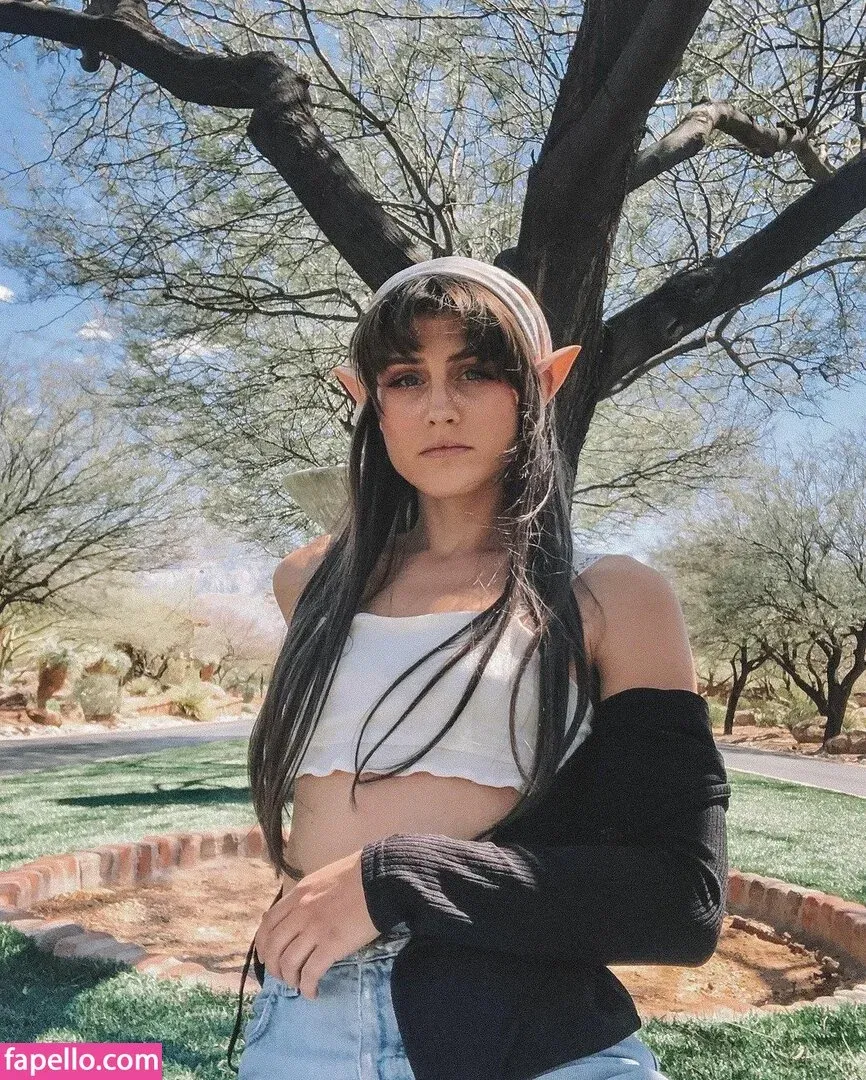 emmayearose Onlyfans Photo Gallery 