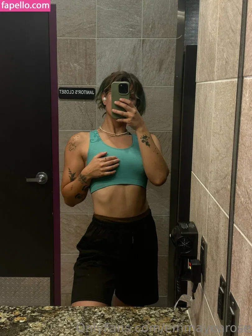 emmayearose Onlyfans Photo Gallery 