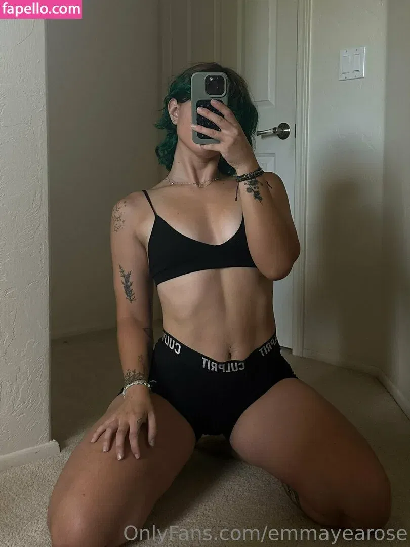 emmayearose Onlyfans Photo Gallery 