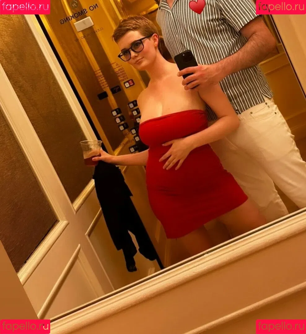 Avalon Warren Onlyfans Photo Gallery 