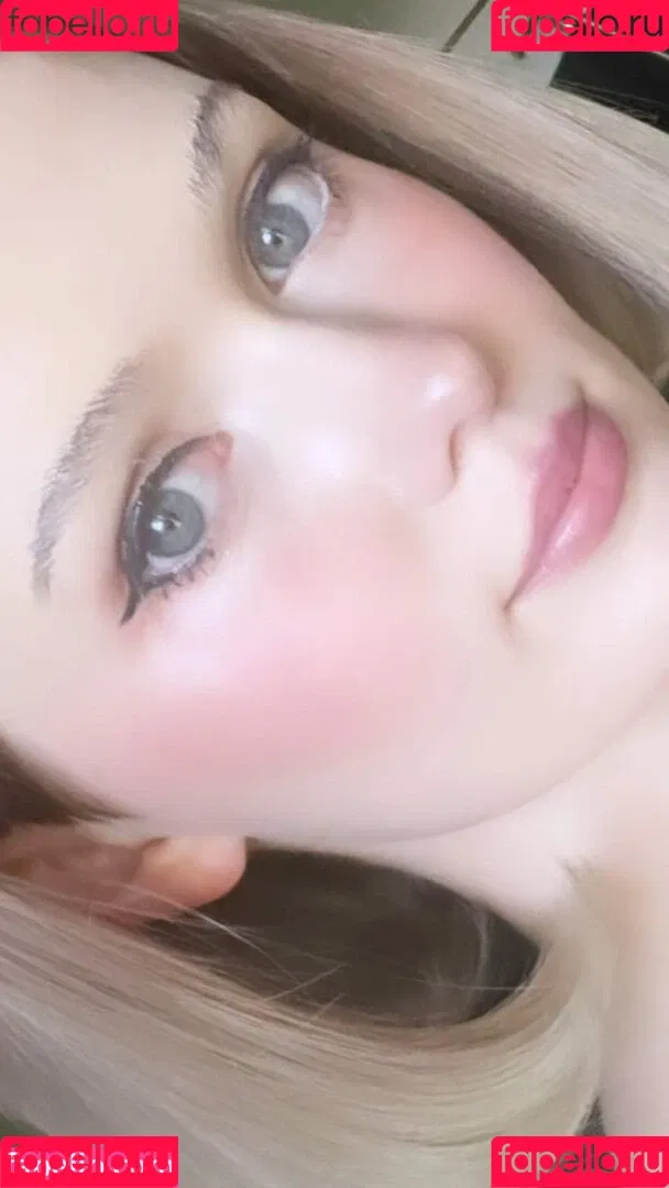 Avalon Warren Onlyfans Photo Gallery 
