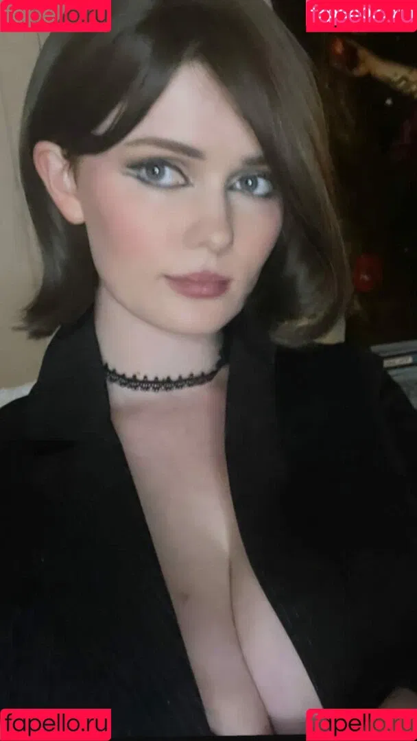 Avalon Warren Onlyfans Photo Gallery 