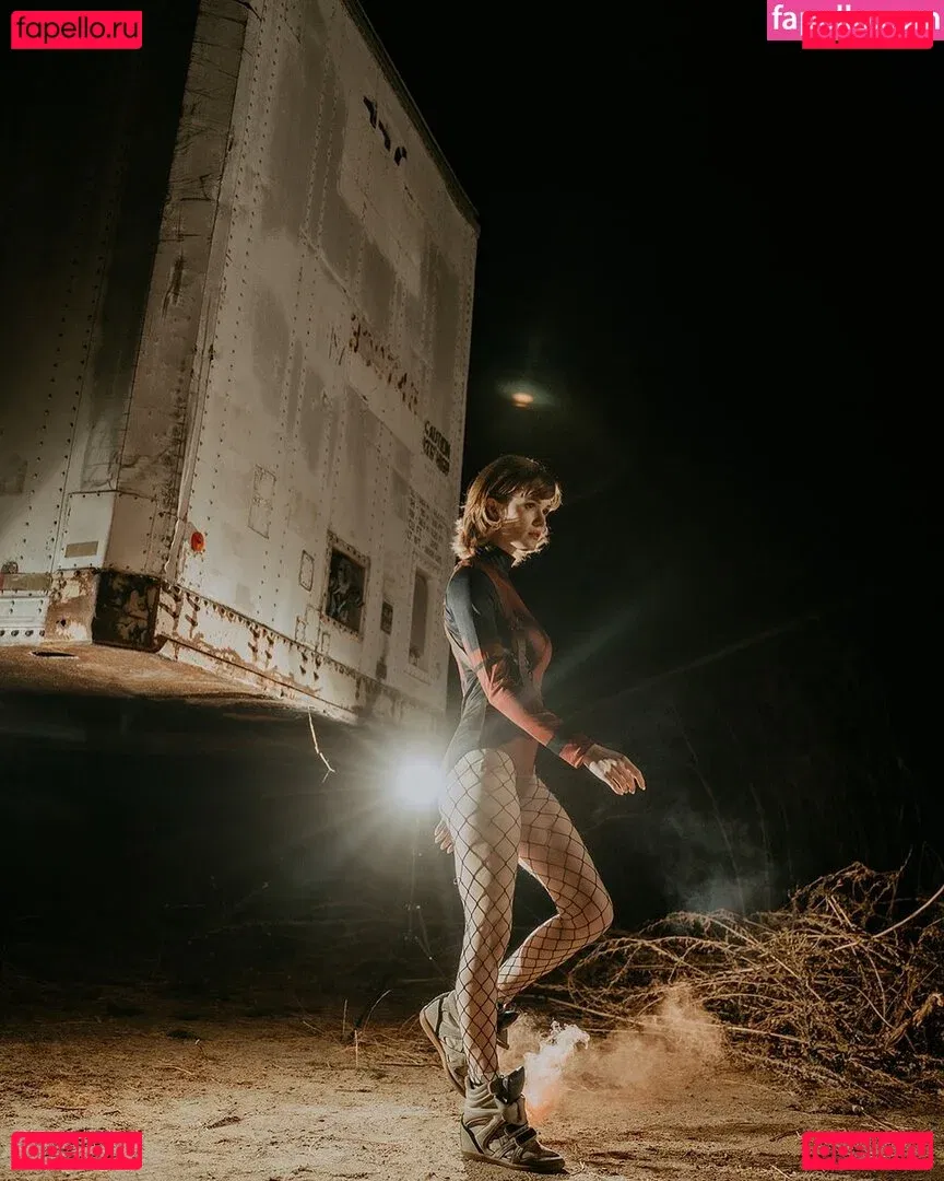 Avalon Warren Onlyfans Photo Gallery 