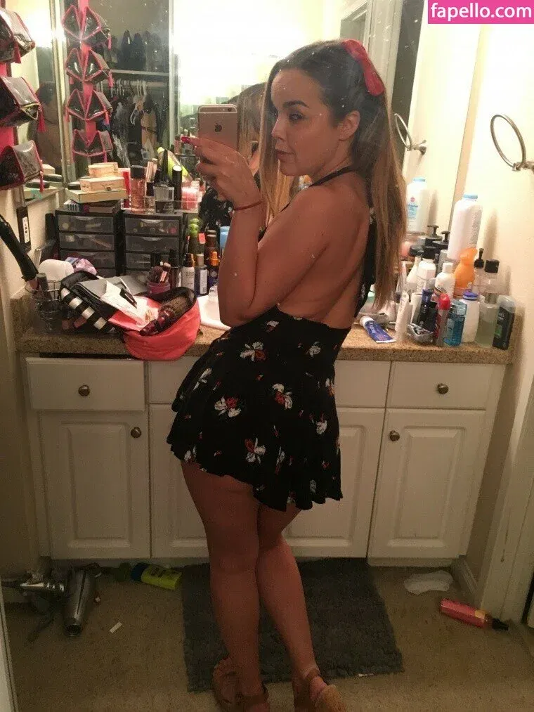 Dillion Harper Onlyfans Photo Gallery 