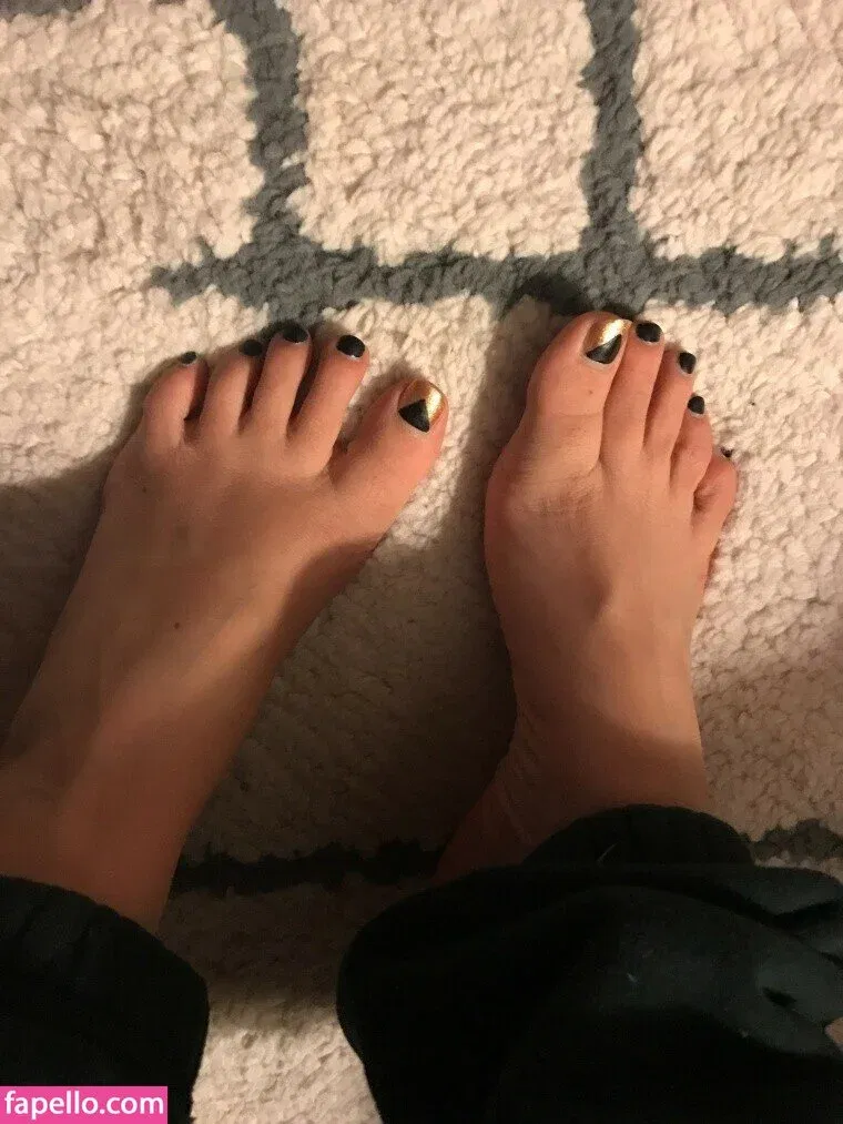 Dillion Harper Onlyfans Photo Gallery 