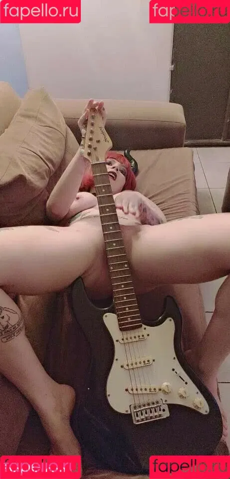 Naru Peridot Onlyfans Photo Gallery 