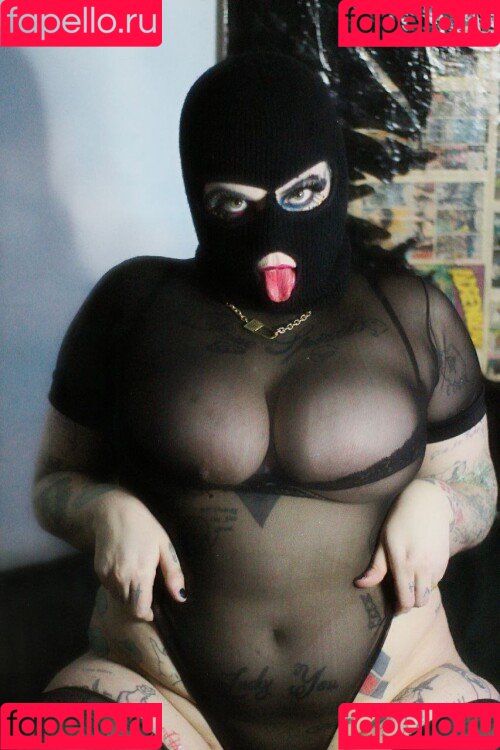 Naru Peridot Onlyfans Photo Gallery 