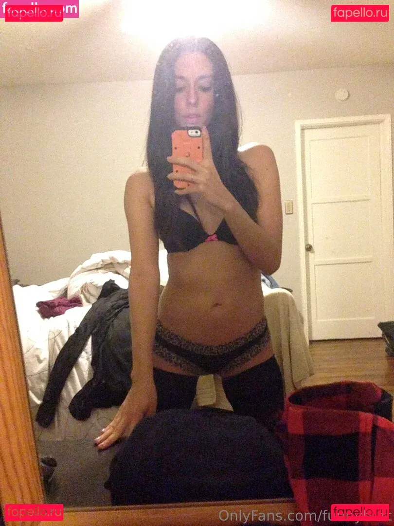 Jade Catta-Preta Onlyfans Photo Gallery 