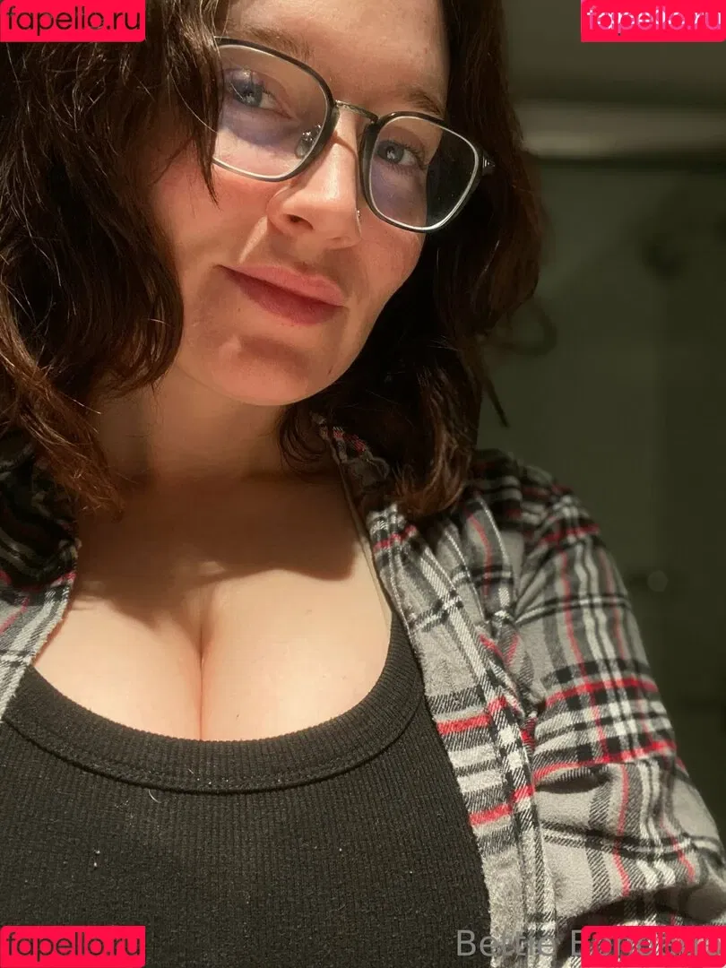 Bettie Bondage Onlyfans Photo Gallery 