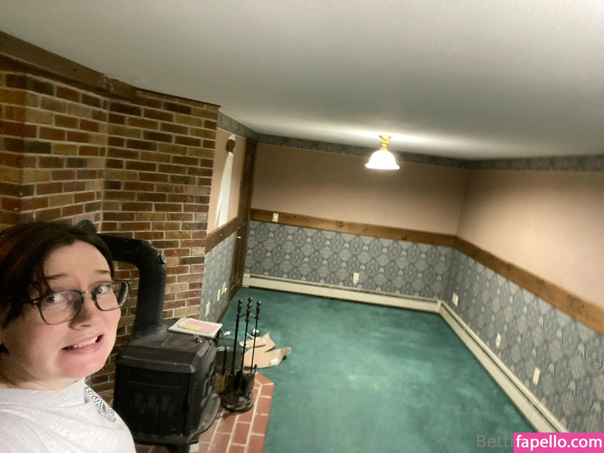 Bettie Bondage Onlyfans Photo Gallery 