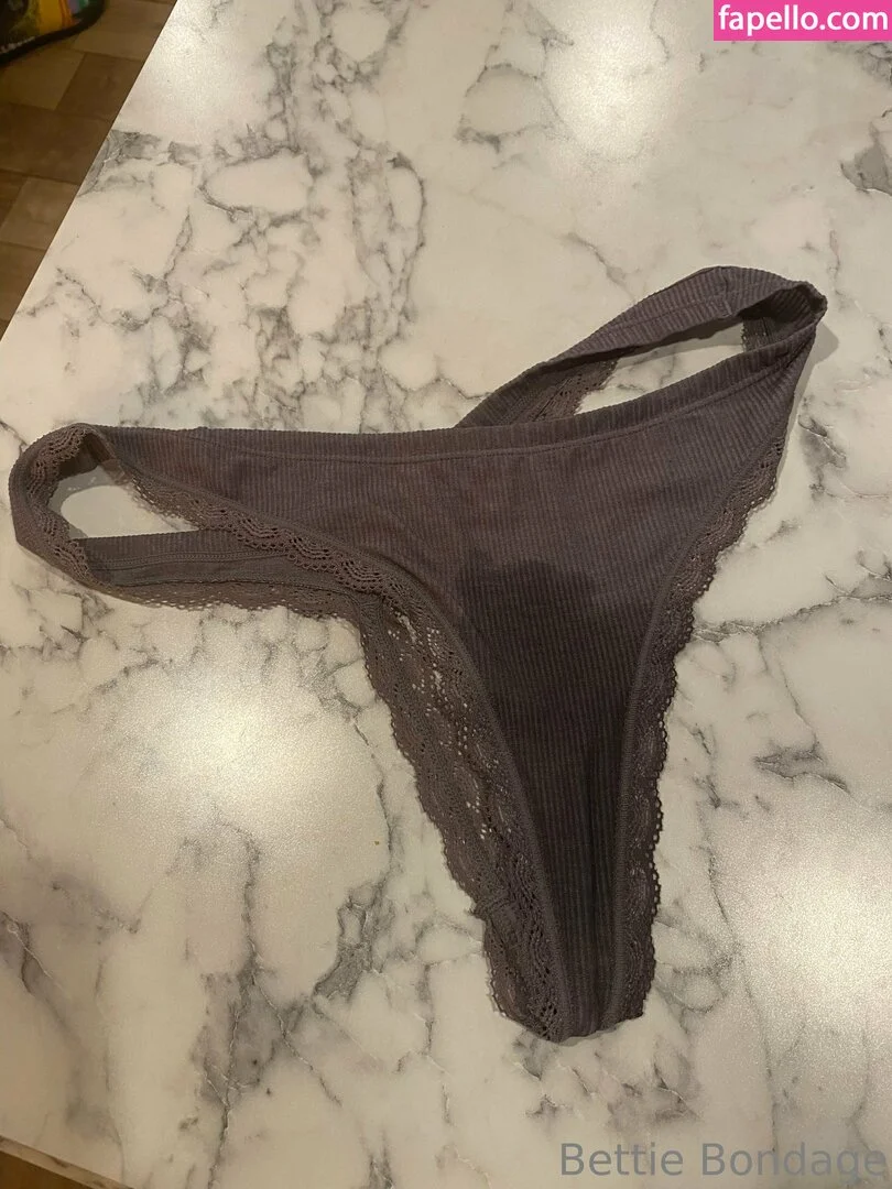 Bettie Bondage Onlyfans Photo Gallery 