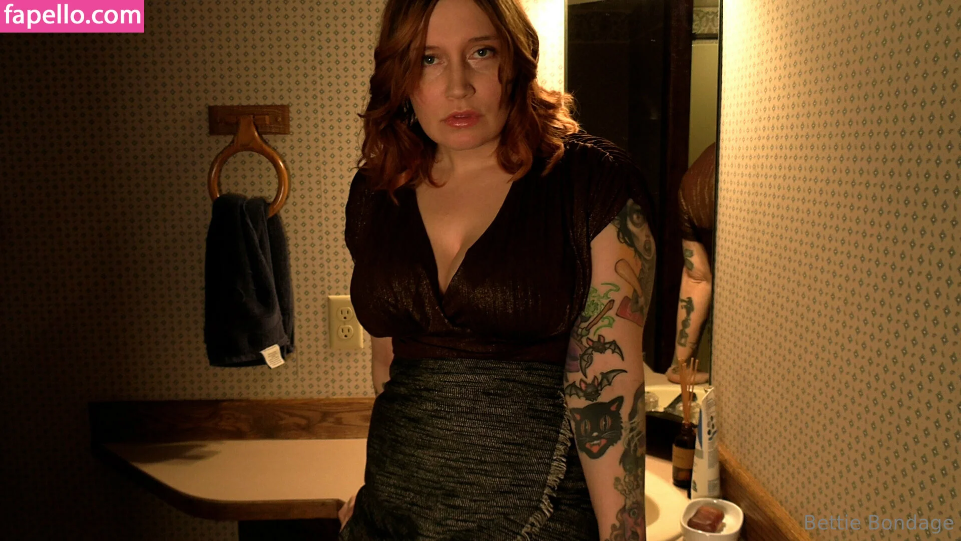 Bettie Bondage Onlyfans Photo Gallery 