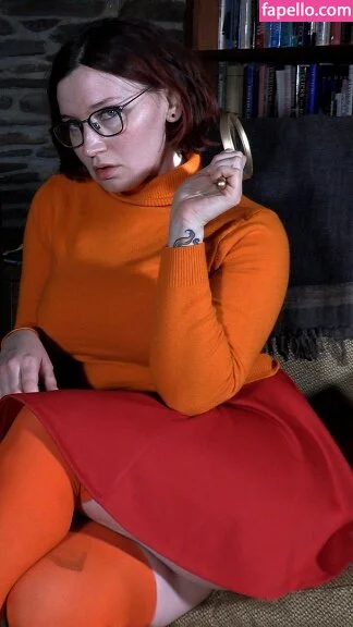 Bettie Bondage Onlyfans Photo Gallery 