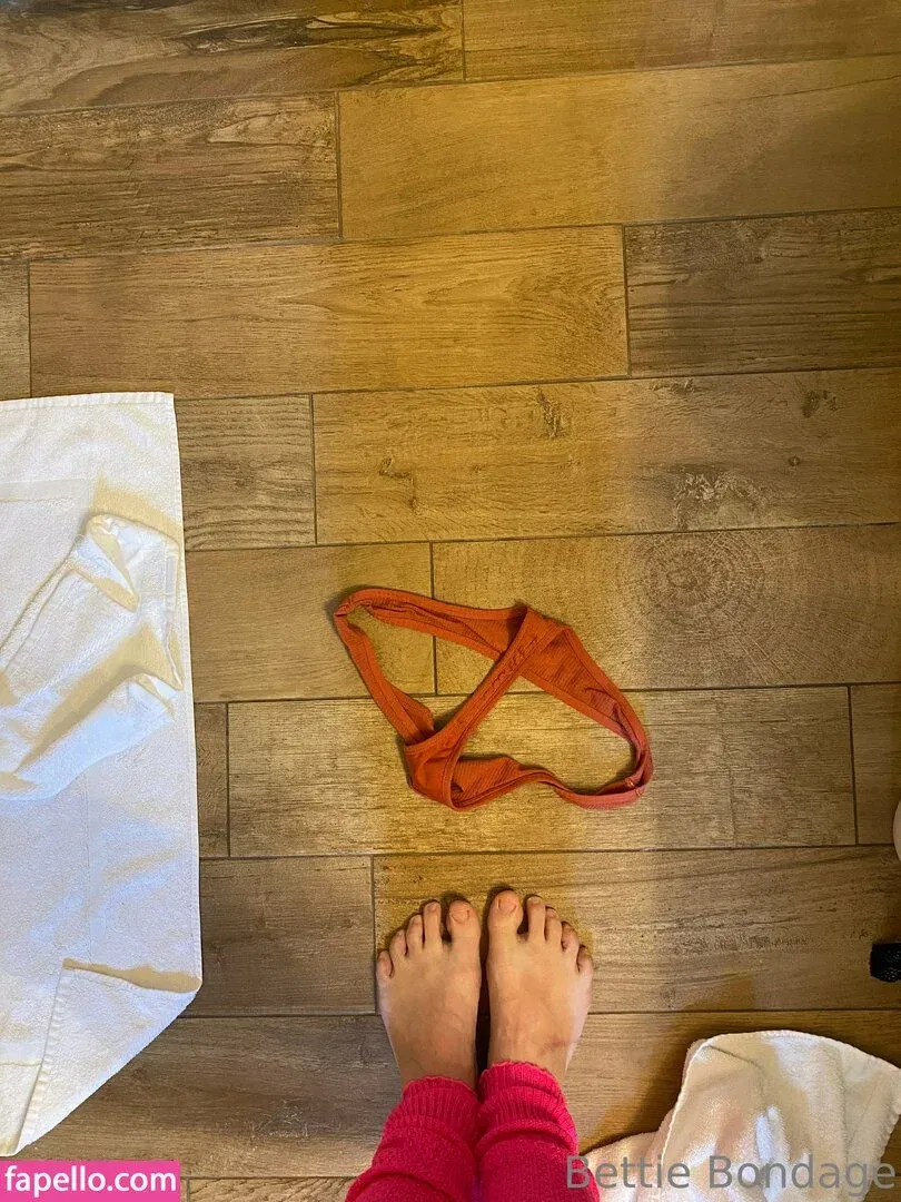 Bettie Bondage Onlyfans Photo Gallery 