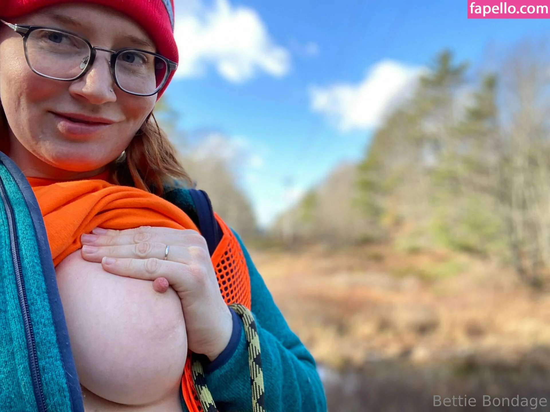 Bettie Bondage Onlyfans Photo Gallery 