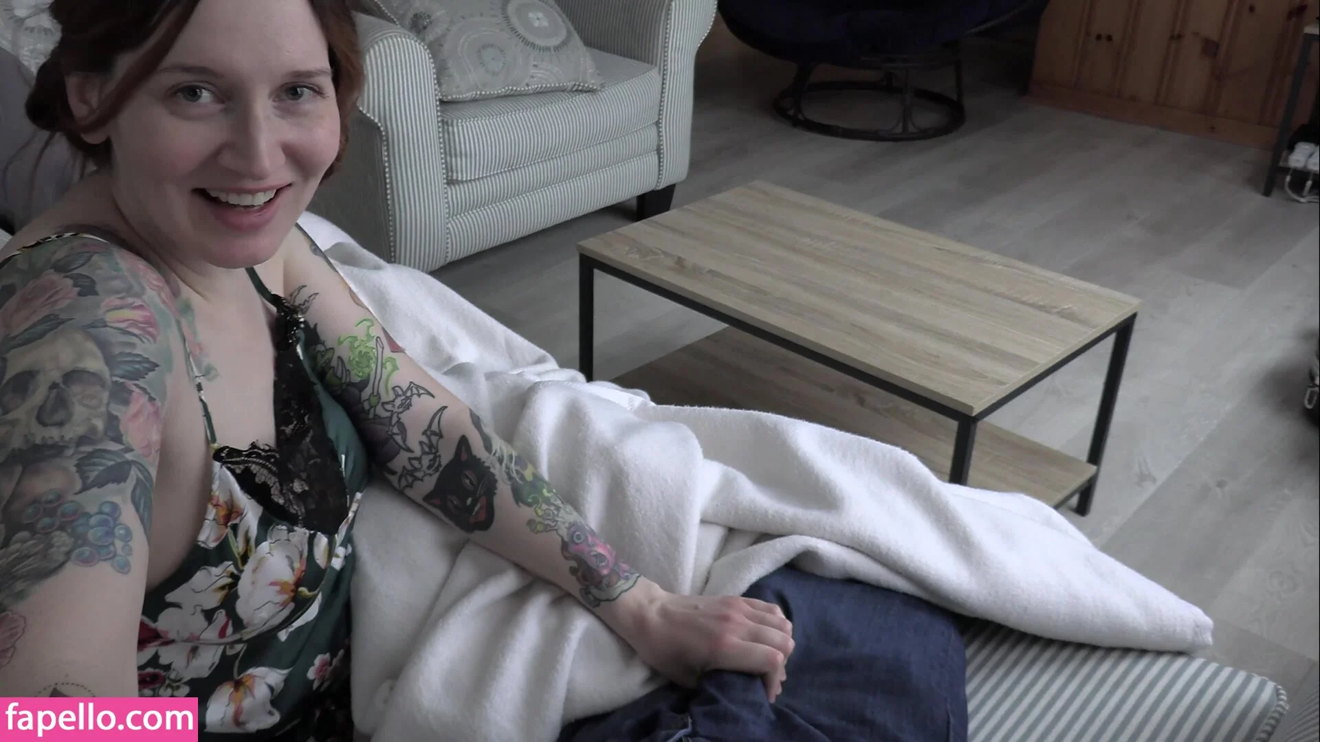 Bettie Bondage Onlyfans Photo Gallery 