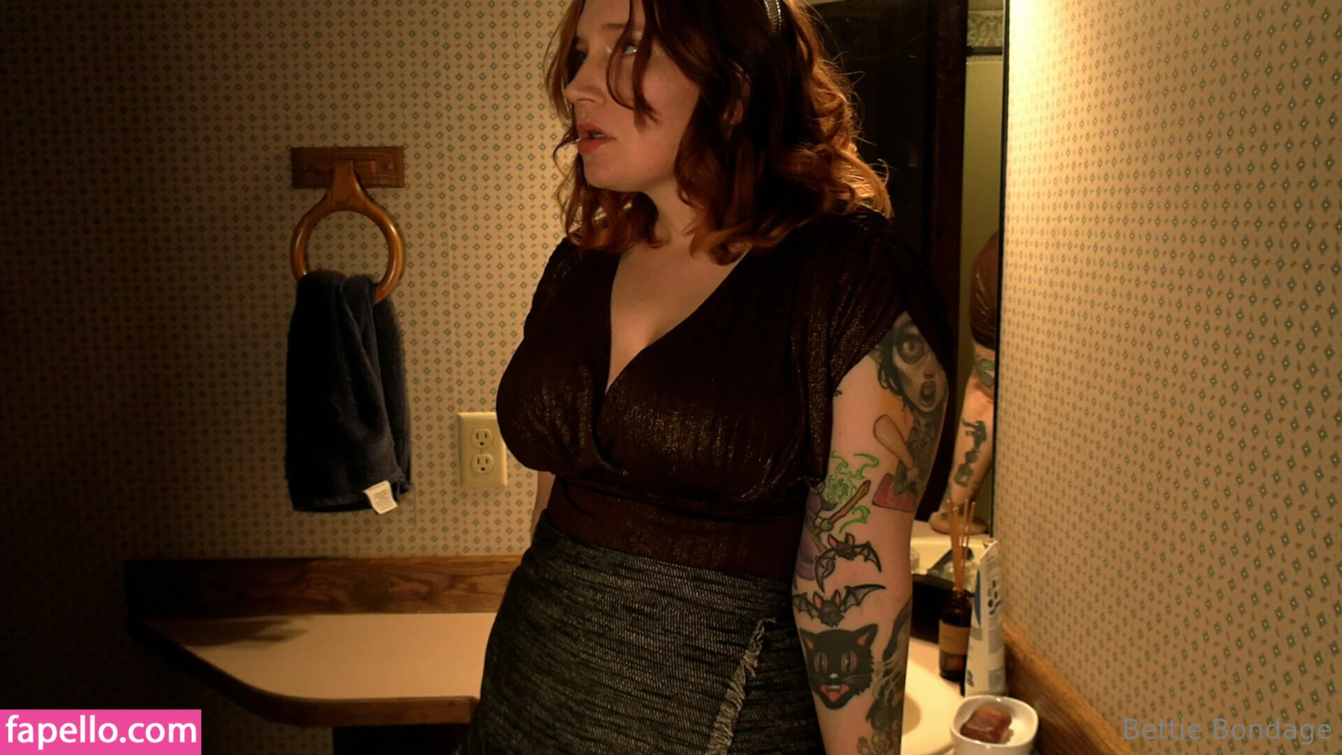 Bettie Bondage Onlyfans Photo Gallery 