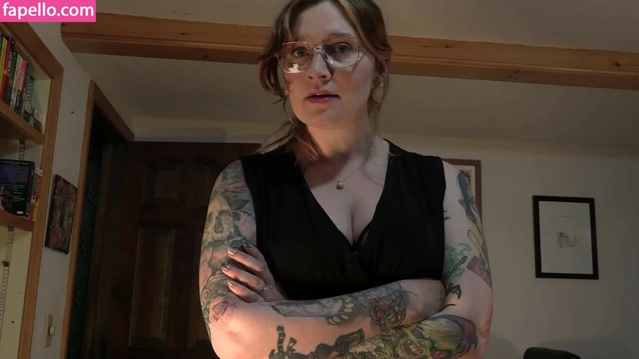 Bettie Bondage Onlyfans Photo Gallery 