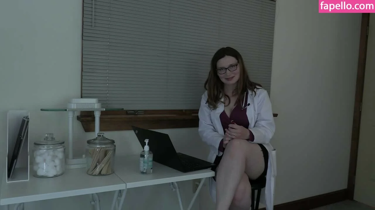 Bettie Bondage Onlyfans Photo Gallery 