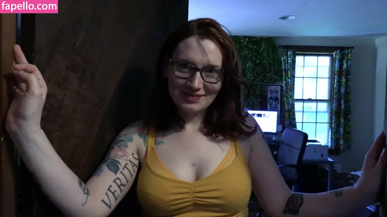 Bettie Bondage Onlyfans Photo Gallery 