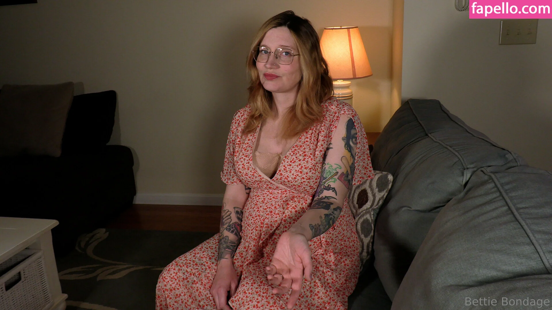 Bettie Bondage Onlyfans Photo Gallery 