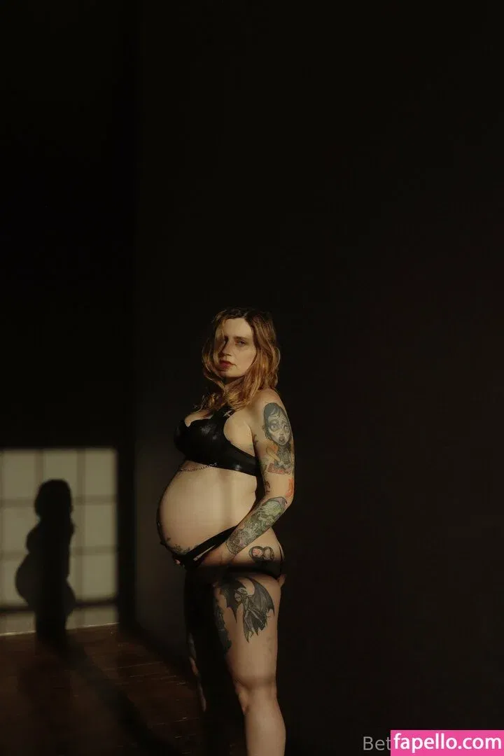 Bettie Bondage Onlyfans Photo Gallery 