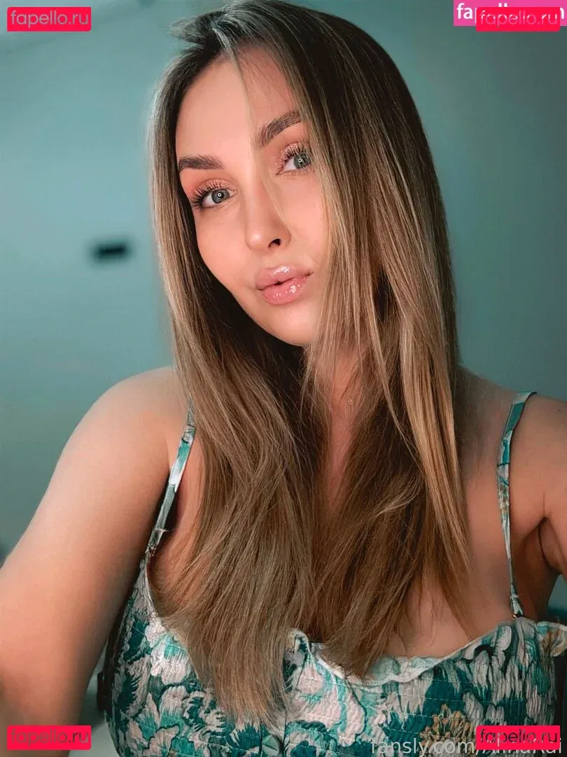AlinaRai Onlyfans Photo Gallery 