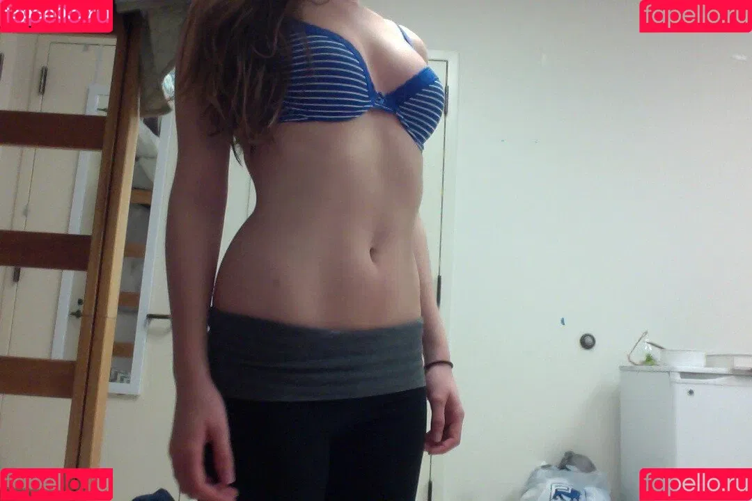 f0xing Onlyfans Photo Gallery 
