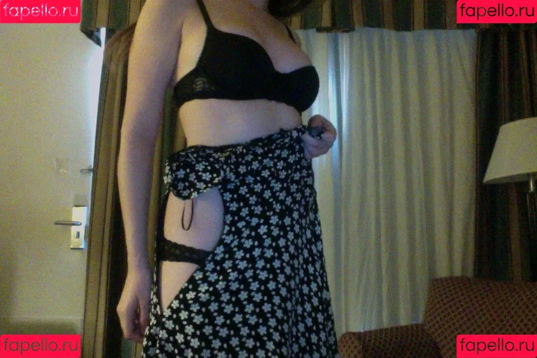 f0xing Onlyfans Photo Gallery 