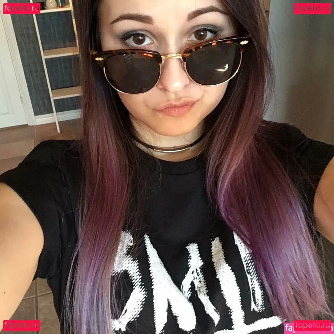 Wanjin Onlyfans Photo Gallery 