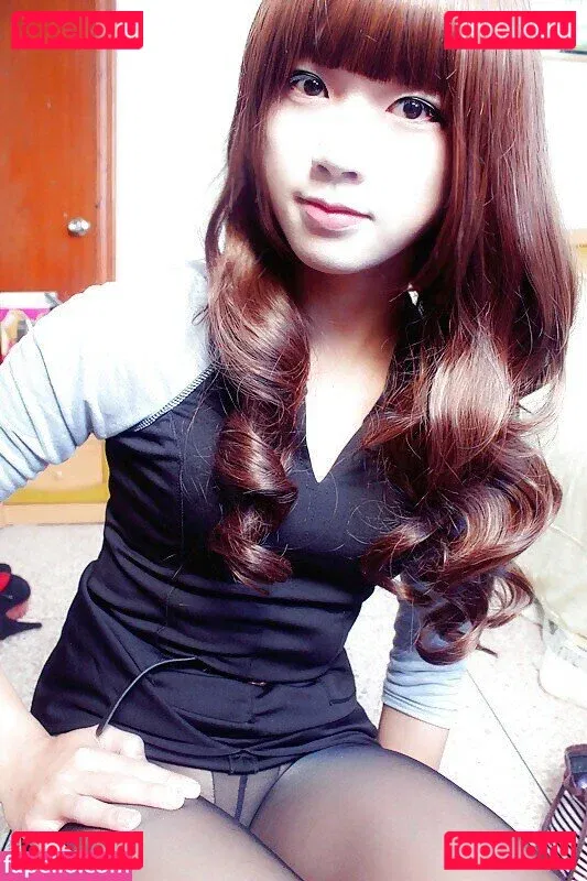 Ying Qi Onlyfans Photo Gallery 