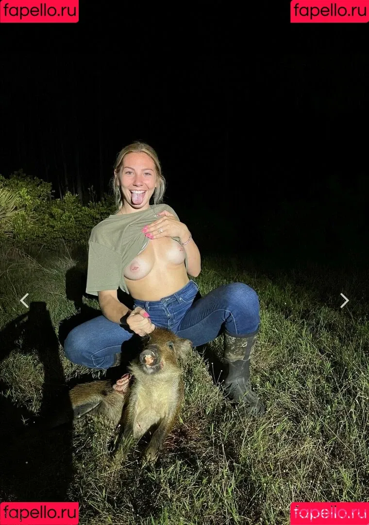 Truckgirlashley Onlyfans Photo Gallery 