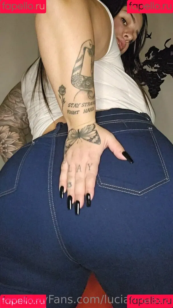 luciannaaaa Onlyfans Photo Gallery 