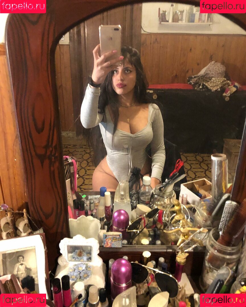 Meli Almada Onlyfans Photo Gallery 