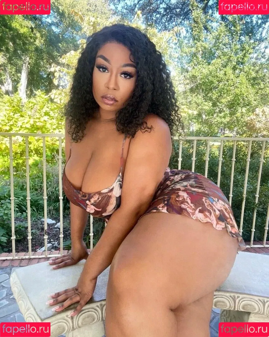 brittney_tonee Onlyfans Photo Gallery 