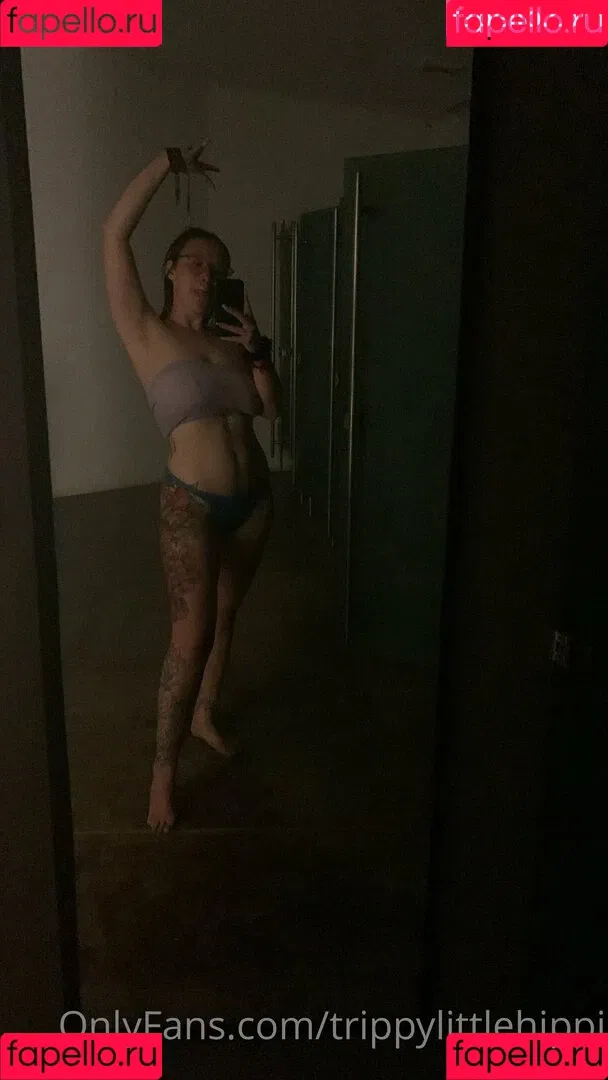 trippylittlehippi Onlyfans Photo Gallery 