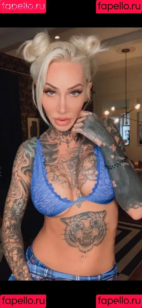 parisvipervip Onlyfans Photo Gallery 