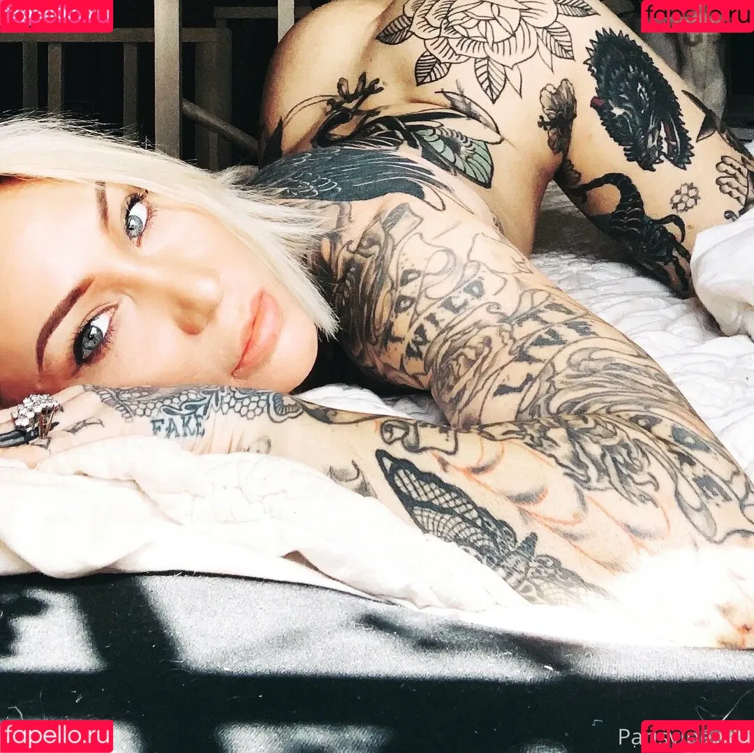parisvipervip Onlyfans Photo Gallery 